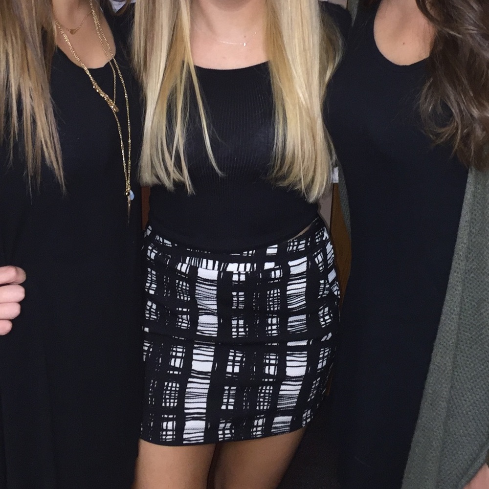 Black and White Skirt - Size Small